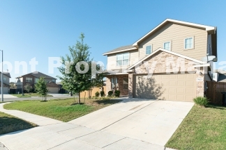 Gorgeous 4 Bedroom 2 & Half Bath Home in the Solana Ridge Community!