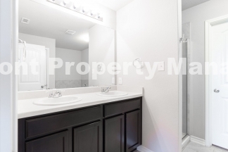 Gorgeous 4 Bedroom 2 & Half Bath Home in the Solana Ridge Community!