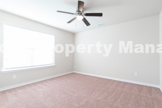 Gorgeous 4 Bedroom 2 & Half Bath Home in the Solana Ridge Community!
