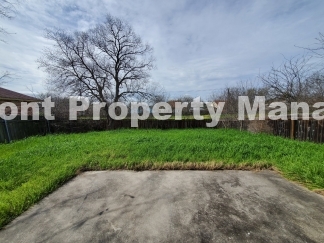Beautiful 4 Bedroom 2.5 Bath Home in the Venture Community!