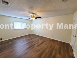Beautiful 4 Bedroom 2.5 Bath Home in the Venture Community!