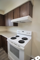 Freshly Updated Crestwood Neighborhood 2 Bedroom at The Crossroads