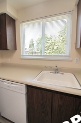 Freshly Updated Crestwood Neighborhood 2 Bedroom at The Crossroads