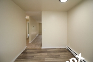 Freshly Updated Crestwood Neighborhood 2 Bedroom at The Crossroads