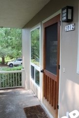 Lovely Irvington Mid-Century 2 Bedroom Courtyard Apartment w/Tons of Living Space