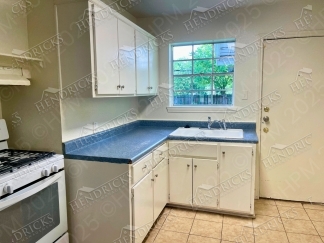 166 Fargo, San Antonio, TX, 78220