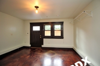MOVE-IN SPECIAL- 1 Month Free!!-- Eden Everett's NW District Carriage House Studio Apartment