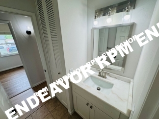 Modern 3-Bed Home in Quiet Neighborhood. Finished Basement & Garage!