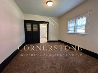 1 bedroom main floor apartment $600
