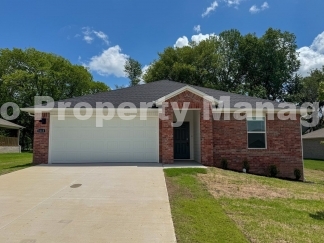 Welcome to your dream home in the prime location of Siloam Springs, AR