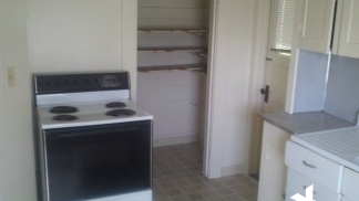 Close-in 1 Bedroom Duplex unit in Sullivan's Gulch