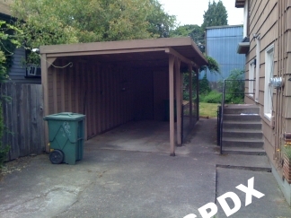 Close-in 1 Bedroom Duplex unit in Sullivan's Gulch