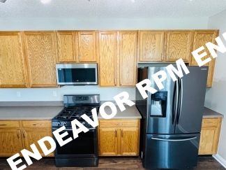 3 Bed 2.5 Bath in New Town, Spacious, and Move-In Ready!