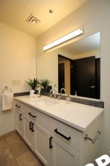 Stunning Remodeled 1 Bedroom Chown Pella Loft