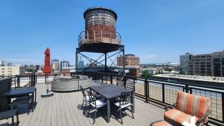 Stylish Urban Living in Chown Pella Loft in the Heart of the Pearl