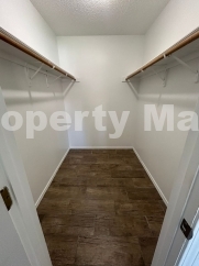 2 bedroom 2 bath home in Rogers