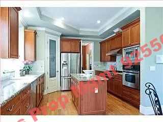 Elegant 5-Bedroom Oasis with 4 Luxurious Baths in Prime Palo Alto Location!