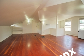 Gorgeous Rose City Park 3 Bedroom Bungalow