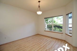 2 Bed/2.5 Bath Multnomah Village Townhouse Duplex
