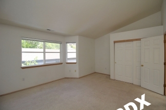 2 Bed/2.5 Bath Multnomah Village Townhouse Duplex