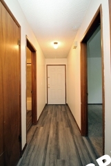 Updated SW Hills 1 Bed Apartment Near OHSU and Marquam Hill