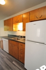 Updated SW Hills 1 Bed Apartment Near OHSU and Marquam Hill