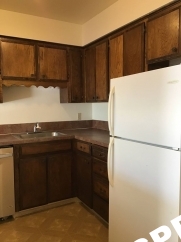 Spacious Alberta Arts Triplex 2 Bed, 1.5 Bath w/ Garage--Minutes to Dining and Entertainment!!