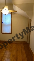 907 W 71st Street, Chicago, IL 60621
