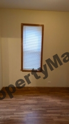 907 W 71st Street, Chicago, IL 60621