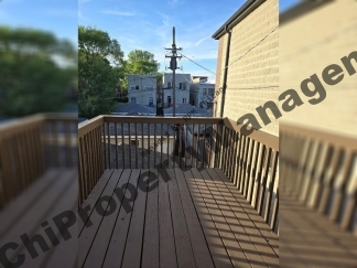 530 E 45th Street, Chicago, IL 60653
