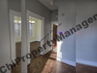 530 E 45th Street, Chicago, IL 60653