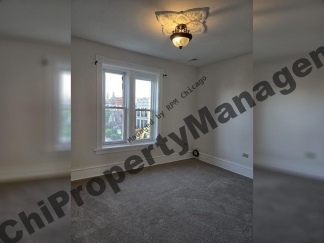 530 E 45th Street, Chicago, IL 60653