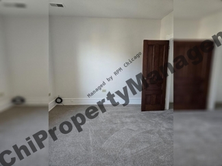 530 E 45th Street, Chicago, IL 60653