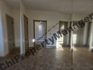 530 E 45th Street, Chicago, IL 60653