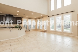 Spacious 4-Bedroom Retreat with 4 Bed /  3.5 Baths on Yearling Street, San Antonio!