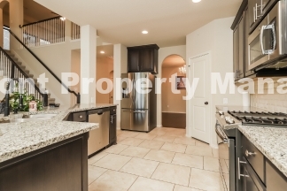 Spacious 4-Bedroom Retreat with 4 Bed /  3.5 Baths on Yearling Street, San Antonio!