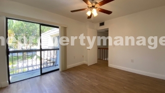 Charming 2-Bed Oasis with 2.5 Baths in Prime Palm Beach Gardens Location!