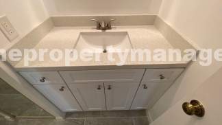 Charming 2-Bed Oasis with 2.5 Baths in Prime Palm Beach Gardens Location!