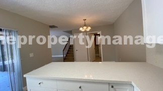 Charming 2-Bed Oasis with 2.5 Baths in Prime Palm Beach Gardens Location!