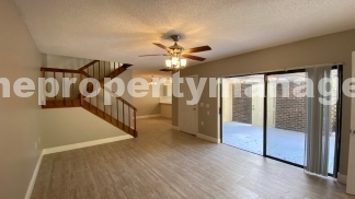 Charming 2-Bed Oasis with 2.5 Baths in Prime Palm Beach Gardens Location!