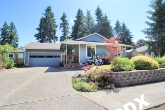 Fantastic 1-Level Tualatin 3 Bed/2 Bath Home with Separate Detached Office!