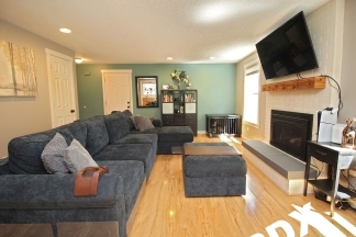 Fantastic 1-Level Tualatin 3 Bed/2 Bath Home with Separate Detached Office!