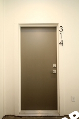*RENT SPECIAL* Sleek, Contemporary & Modern Living in the Heart of Sellwood!