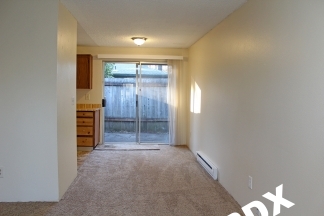 Ranch Style 2 Bedroom Gresham-Portland Apartment Home