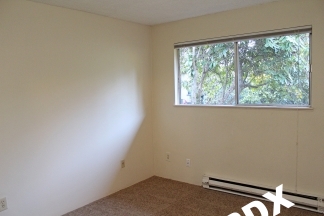 Ranch Style 2 Bedroom Gresham-Portland Apartment Home