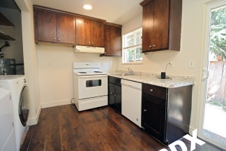 Spacious Powell 2 Bedroom Apartment
