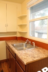 Charming 1 Bedroom Apartment in Cully Neighborhood