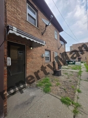 143 157th St Calumet City, IL, 60409