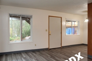 1 Bed 1 Ba Apartment on Gibbs St. Near OHSU and Marquam Hill