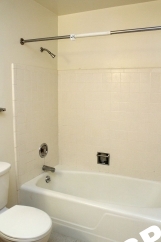 1 Bed 1 Ba Apartment on Gibbs St. Near OHSU and Marquam Hill